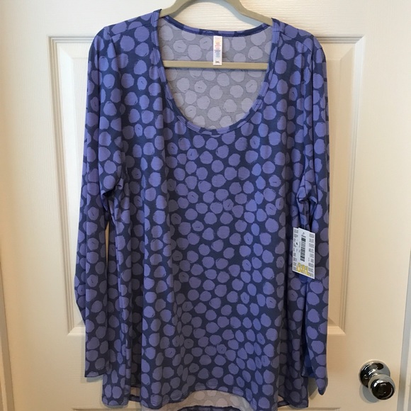 LuLaRoe Tops - LuLaRoe Top Long Sleeve Scoop Neck Tee Lynnae Blue w/Purple Polka Dots Sz 3X NWT